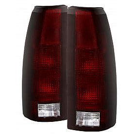 Xtune Tail Light Assembly 9028786