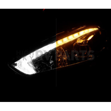 ANZO USA Projector Headlight Set - 121565-1