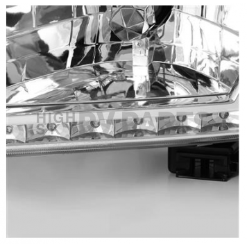 Xtune Headlight Assembly 5056368-3
