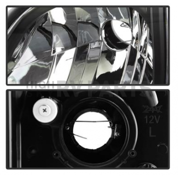 Xtune Headlight Assembly 9040368-2