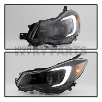 Xtune Headlight Assembly 9048685-3