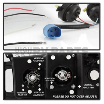 Spyder Automotive Headlight Assembly 5009975-4
