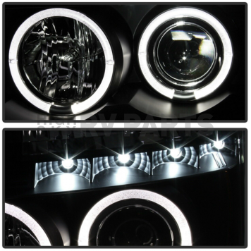 Spyder Automotive Headlight Assembly 5011572-1