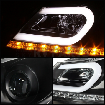 Spyder Automotive Headlight Assembly 5074249-2