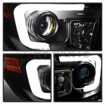 Spyder Automotive Headlight Assembly 5080158-3