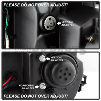 Spyder Automotive Headlight Assembly 5083531-4