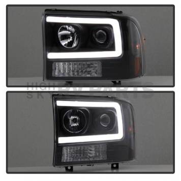 Spyder Automotive Headlight Assembly 5084491-2
