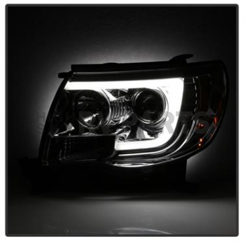 Spyder Automotive Headlight Assembly 5084668-2