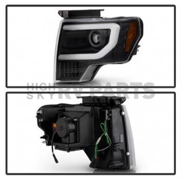 Spyder Automotive Headlight Assembly 5087584-3