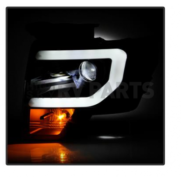 Spyder Automotive Headlight Assembly 5087591-6