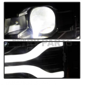 Spyder Automotive Headlight Assembly 5087614-7
