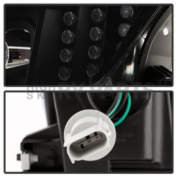 Spyder Automotive Headlight Assembly 9049231-4