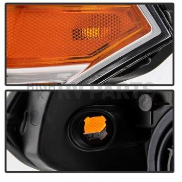 Spyder Automotive Headlight Assembly 9049446-4