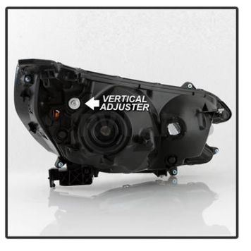 Spyder Automotive Headlight Assembly 9049842-4