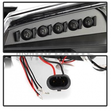 Spyder Automotive Headlight Assembly 5009876-6