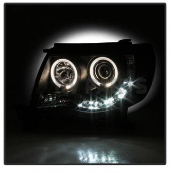 Spyder Automotive Headlight Assembly 5011916-5