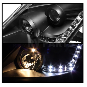 Spyder Automotive Headlight Assembly 5042316-1