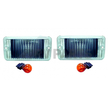 Crown Automotive Parking/ Turn Signal Light Assembly RT28016