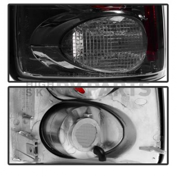 Spyder Automotive Tail Light Assembly 5001962-3