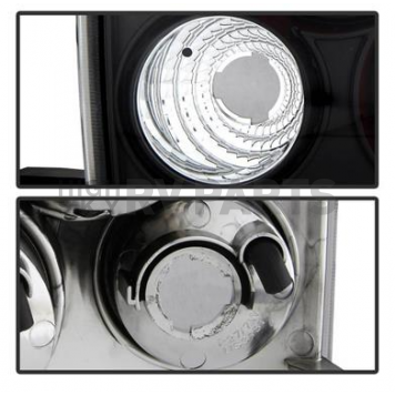 Spyder Automotive Tail Light Assembly 5002105-4