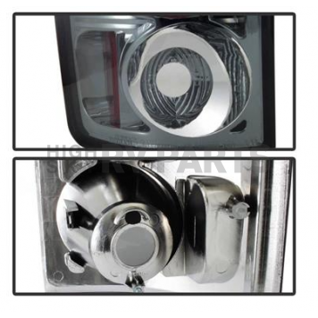Spyder Automotive Tail Light Assembly 5002600-3
