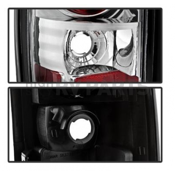 Spyder Automotive Tail Light Assembly 5002679-4