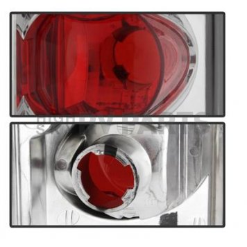 Spyder Automotive Tail Light Assembly 5003317-2