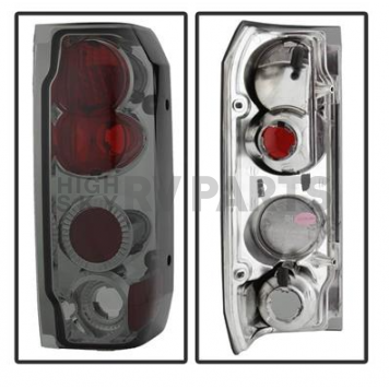 Spyder Automotive Tail Light Assembly 5003331-1