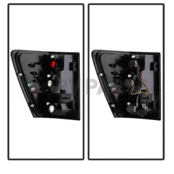 Spyder Automotive Tail Light Assembly 5005502-2