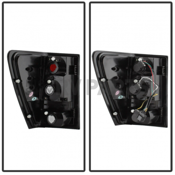 Spyder Automotive Tail Light Assembly 5005564-2
