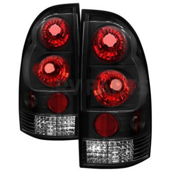 Spyder Automotive Tail Light Assembly 5007896