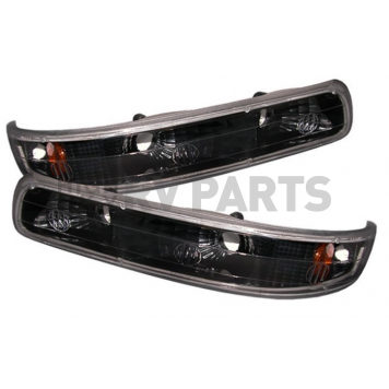 Xtune Parking/ Turn Signal Light Assembly 5014740