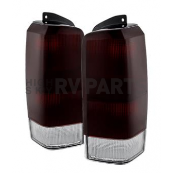 Xtune Tail Light Assembly 9029868