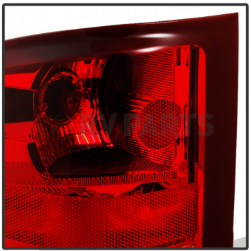 Xtune Tail Light Assembly 9033087-4