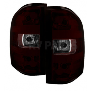 Xtune Tail Light Assembly 9033100