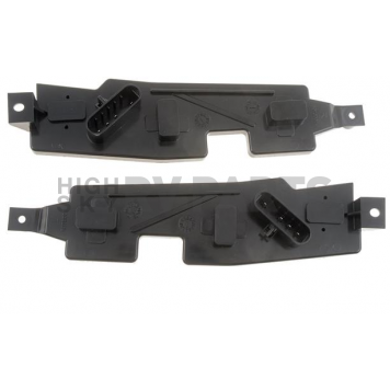 Help! By Dorman Tail Light Connector Plate 70001-2
