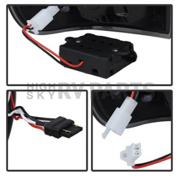 Xtune Tail Light Assembly - LED 9027680-3