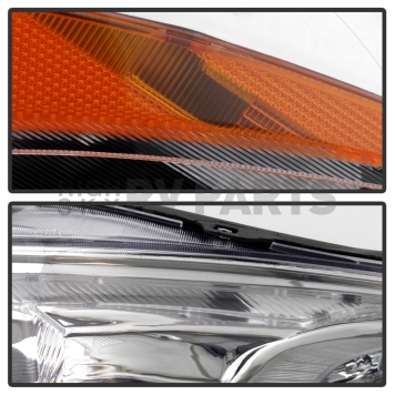 Xtune Tail Light Assembly 9937439-4