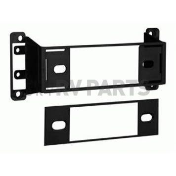 Metra Electronics Radio Mounting Kit 997615