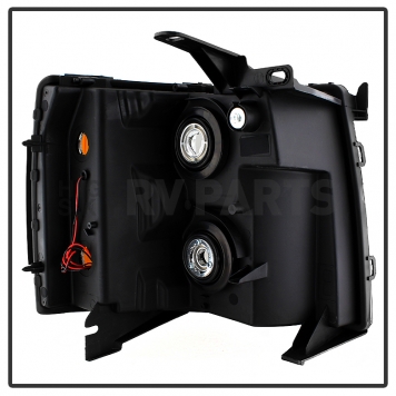 Xtune Headlight Assembly 9032981-2