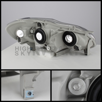 Xtune Headlight Assembly 5073747-1