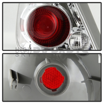 Xtune Tail Light Assembly 9937309-3