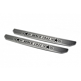 DV8 Offroad Door Sill Protector - Aluminum Silver/ Black  2 Piece - 180014STR2