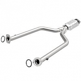 Magnaflow Direct Fit OEM Grade OBDII Catalytic Converter - 49085