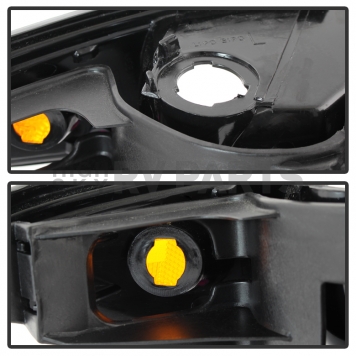Xtune Headlight Assembly 9023453-6