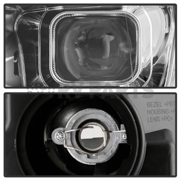 Xtune Headlight Assembly 9048760-2