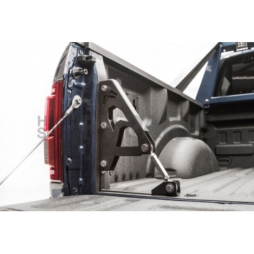 Fab Fours Truck Bed Floor Support M4150-1