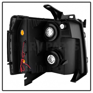 Xtune Headlight Assembly 9032967-2