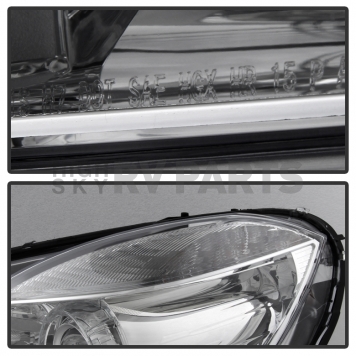 Xtune Headlight Assembly 9932663-4