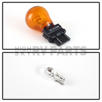 Xtune Headlight Assembly 9024726-3